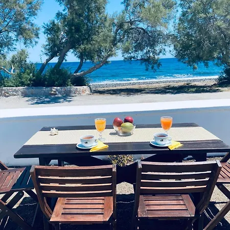 33 Holiday home *